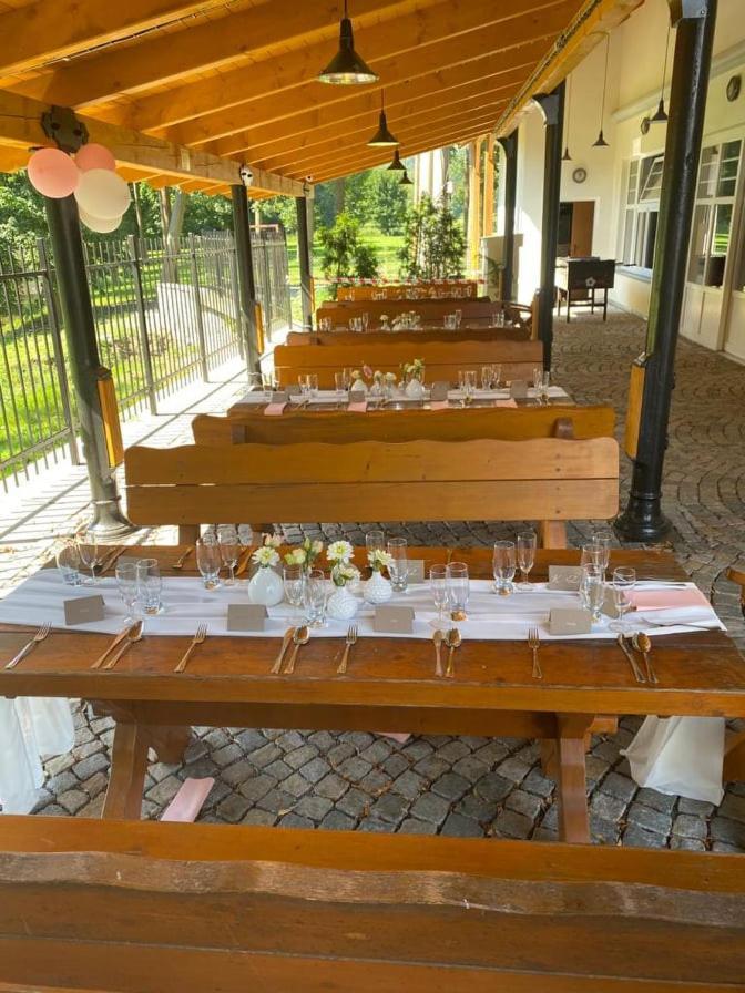 Pteni Penzion A Restaurace Belecky Mlyn מראה חיצוני תמונה